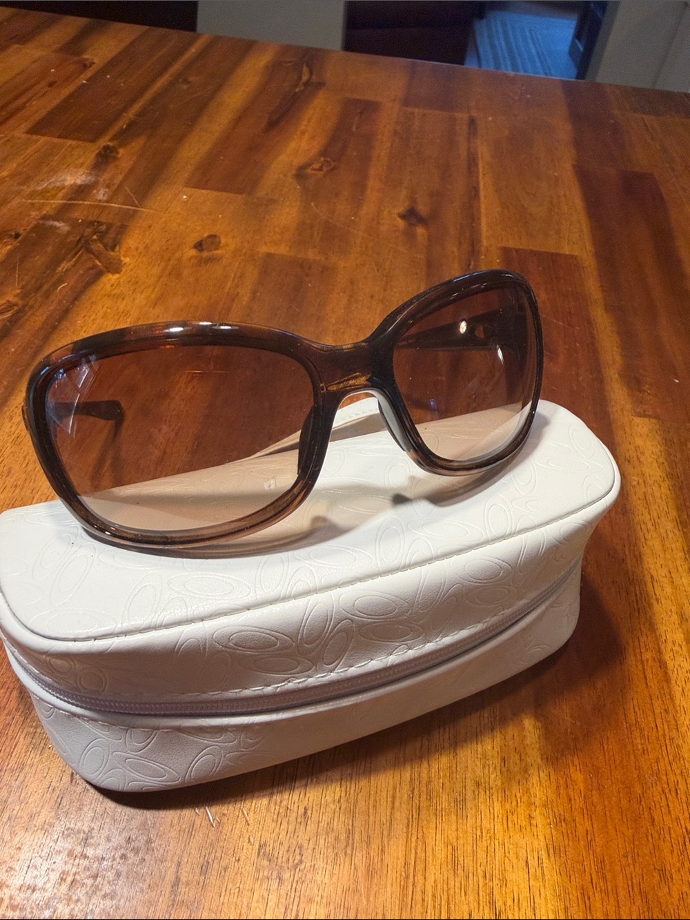 Oakley Urgency Brown Women's Oversized Sunglasses - with Oakley case!
